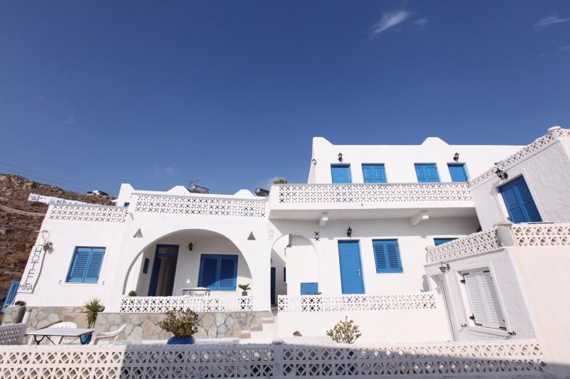 Mina Beach Agios Stefanos  Bagian luar foto